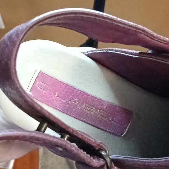 C.label leather maroon clogs - Picture 6 of 9
